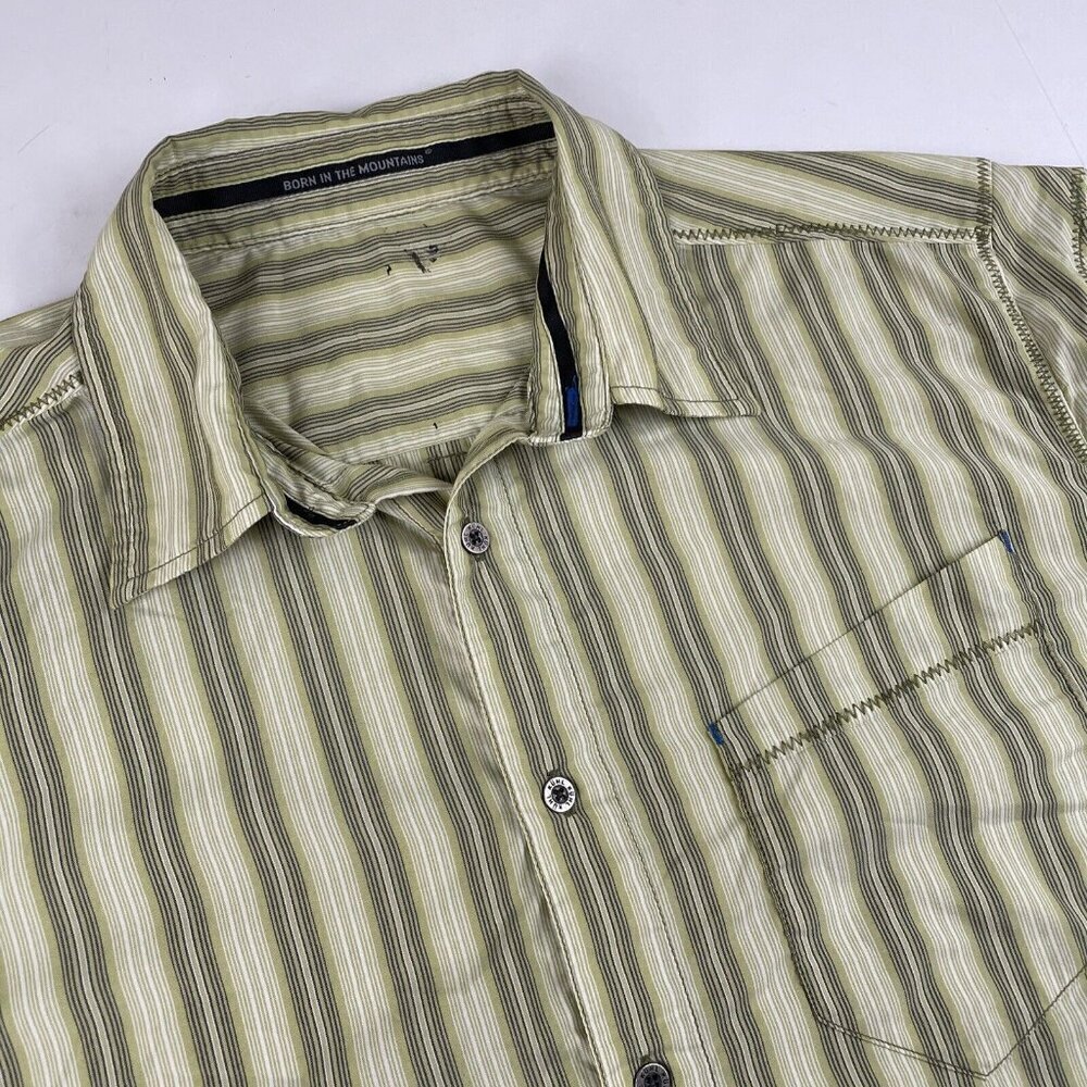 Kuhl Button Up Short Sleeve Shirt Men’s M Striped Polyester Green Pocket Light